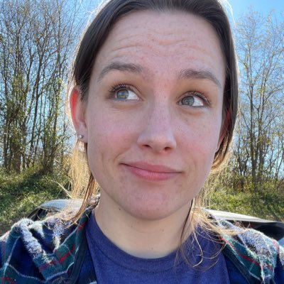 carolinerooooo's profile picture. 