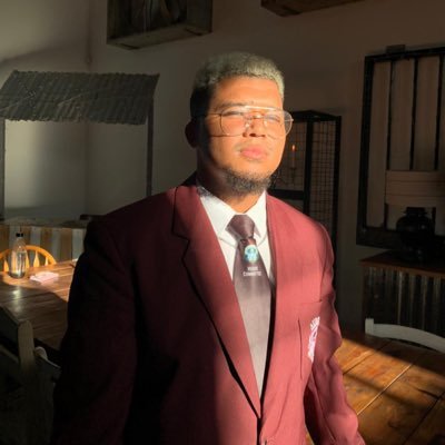 mavneiljacobs_'s profile picture. #AFC 🔴⚪️
acca specialist 💸
2 odds 
5 odds 
10 odds 
VIP Group? 🔜