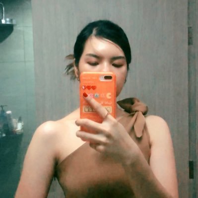 najkmi's profile picture. Being a secretary is not that easy yeahhh