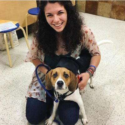 Politics ➡️ Book Publishing. Dog mom of Waffles the beagle. 🐶 Opinions are my own. She/hers.