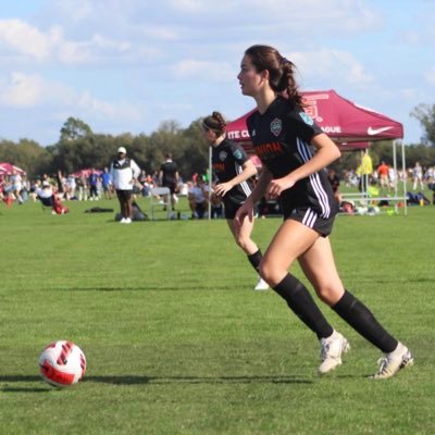 VA Union 2006 ECNL#6  The Potomac School- Class of 2024 Outside Defender/Outside Midfielder abbycollis622@gmail.com