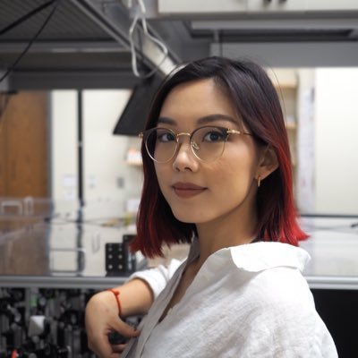 Graduate student in Roberts lab at UT. Trying to be a spectroscopist or a farmer potentially...
