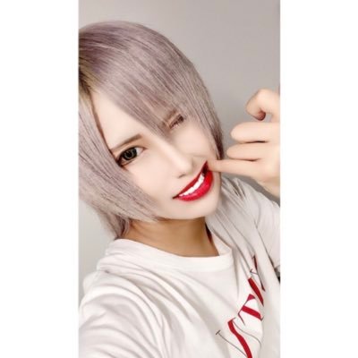 東京 歌舞伎町 秋葉 渋谷 池袋を中心に活動いたします。 ポケカ、ワンピ、リンクスなどゲームアカウント作りました。 一緒にできる方増やしたいです。 よくみんなで集まってポケカします。ジムバなどにもよくいます。 仲良くなってください!気軽にメッセージ、コメントお待ちしてます 共通の趣味ある方仲良くしてフォローお願いします
