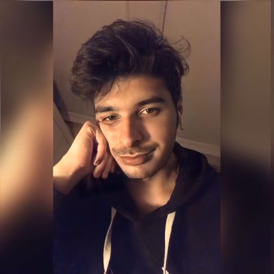 Loveberkk's profile picture. İBÜ / International Trade And Logistics 🌍💵