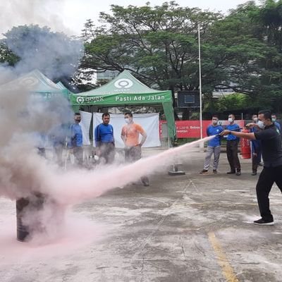 sujimin161's profile picture. 