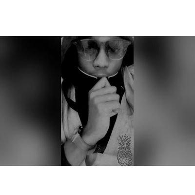 MakhtardiopD's profile picture. Être riches