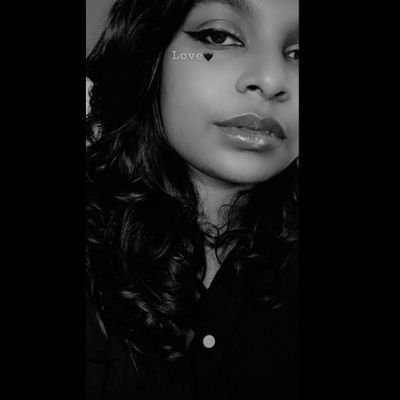 sj_mangamaniac's profile picture. ✨ It be like that sometimes ✨