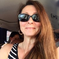 Julie McKinnon - @itsjulesmckinn Twitter Profile Photo