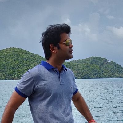 Libran. Play with numbers. Investor. Danse. Twitter is where I hangout. Music gives me High!
PS: Be good and I shall be awesome!