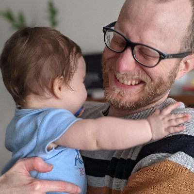 Design Director @legacy | Beatmaker | Dad
Tweets in EN & FR. Founder of @mtlinteractive. Worked w. @VilleDeMontreal, @Breather, @zeroheightHQ, @goDialogue