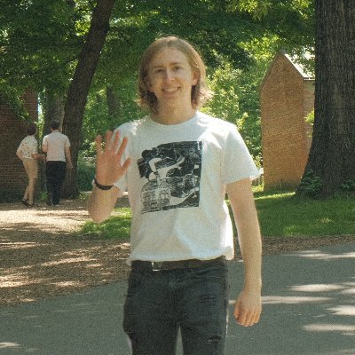 MykulScharf's profile picture. 