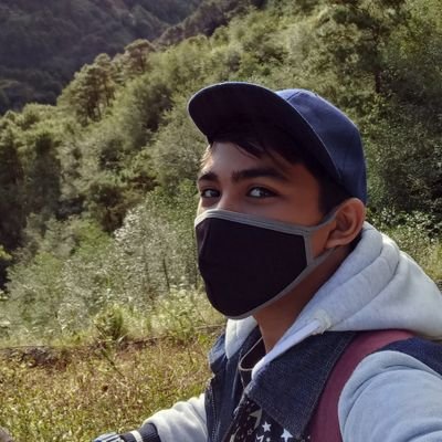 Jo_oshu_ua's profile picture. insert creative Bio here