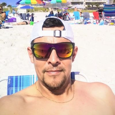 davidconde0445's profile picture. 