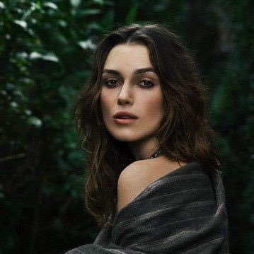 rectitudofacile's profile picture. 탈임상RN. 가끔 설레지만 여전히 행복한 연애중🌈 맥시멀리스트📚🪴 여행자 도비🐜 약자가 보호받고 소수가 존중되는, 고래는 바다에 사는 세상을 꿈꿔요🐋 팔로우와 차단은 각자의 선택😉