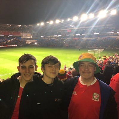 EllisCCFC27's profile picture. Cardiff City and Cymru🏴󠁧󠁢󠁷󠁬󠁳󠁿💙