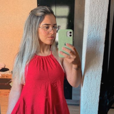 Carolin21641611's profile picture. 