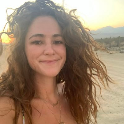 the_littleshell's profile picture. Never got good at this.