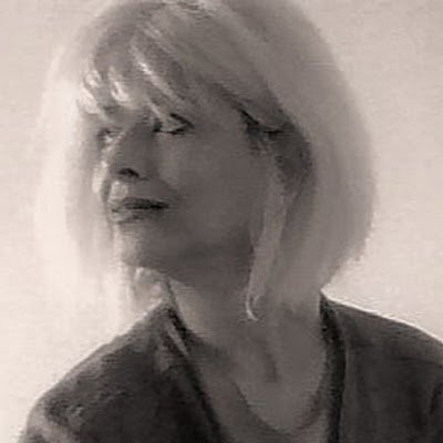 AngelicaProdan's profile picture. curioasă