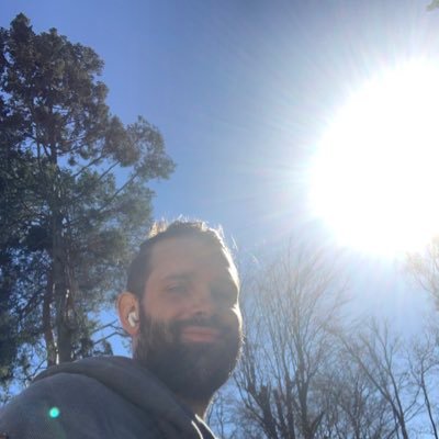 VolkerBroer's profile picture. In between financial services, family, sport and tech