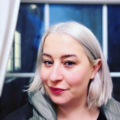 Advocate for peer support, debrief & forming healthy wellbeing habits💙 ITU RN | interest in #humanfactors & simulation |@RCNNRN curator | Views mine…all mine!