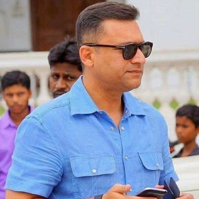 Akbarowaisi_fan's profile picture. मै मेरी कौम का इस्तकबाल करतें जा रहा हूँ..!!
रंजिशो के इस दौर में बेबाक होते जा रहा हूँ..!! 
insta fansof Akbaruddin Owaisi