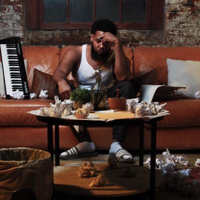 God’s Son | Composer | Artist | Producer 🎥 📺Credits: NBA, MTV, VH1, NFLX, ABC. 💿 “Letters to a Dreamer (Deluxe)” Out 10.26 ➡️ https://t.co/PyHjVr6LJD