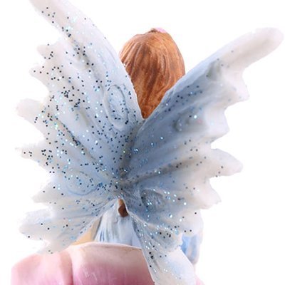 jacey47421365's profile picture. Right of centre.  Love Europe, hate EU.  No DM's.