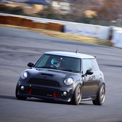 2020/6/27~ R56 JCW GP
MINI乗り立ての20代ぺーぺーです。
関東のサーキットにいることが多いです。