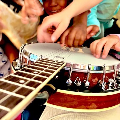 #elementarymusic #ukuleles #drums #karaoke #singing #dancing #rhythm #WCEWallabyWay #FlipGrid #ExpectCreativityHCS #K5 (Managed by @aimillwood_1113) @WCE_HCS