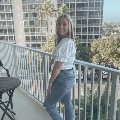 brebush16's profile picture. 