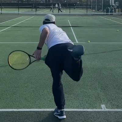 App Developer. Martial arts, Tennis, video games, fantasy sports. Join FanTeam: https://t.co/6W9omBnm56