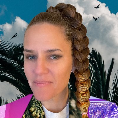 ErinAshford's profile picture. photographer, bespoke on-location photography studio