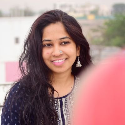 Dhanashree3197's profile picture. परिस्थिती बदलता येत नसेल तर मनस्थिती बदलावी..🍁