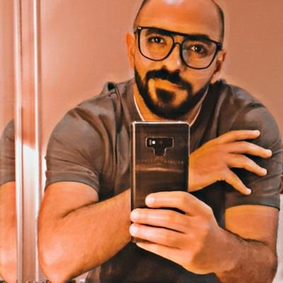 سوفت وير ديفلوبر عايش عيشة كويسة مش بالطول والعرض زي ما كنت فاكر ✋...
الفاتحة على روح غادة عمار..
