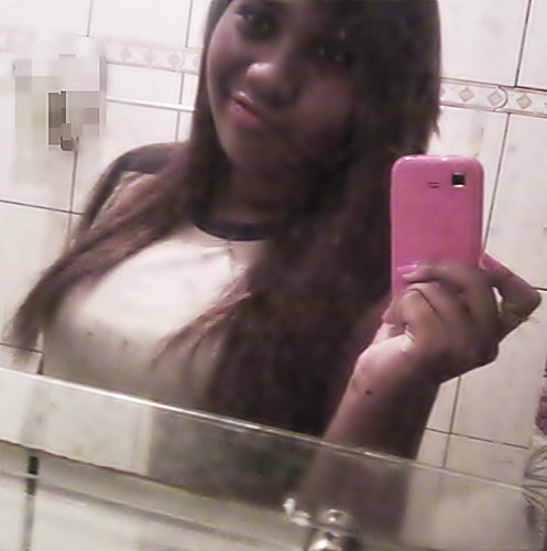 ThaisthSantos's profile picture. 