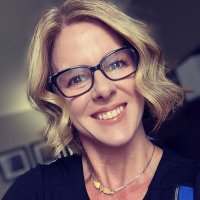 Martha 'MoxieLife' (@marthabangs) 's Twitter Profile
