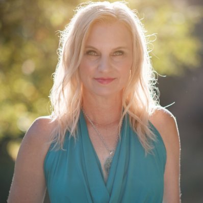 https://t.co/n9rff4gVtq Tricia Carr: spiritual teacher, empathic channel, medium, animal telepath, voice artist, hypnotherapist, Charmed Life Podcast