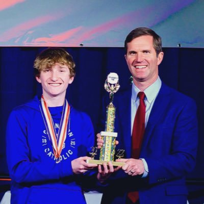 Footballer @kingshammer (#35) || Covington Catholic ‘25 || 36 ACT, 4.32 GPA || 2023 KY Governor’s Cup Social Studies State Champion || 2019 @scrippsbee T-51st