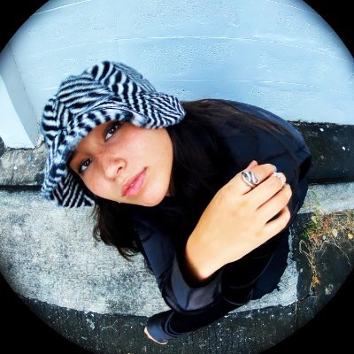 alann8h's profile picture. um hello?