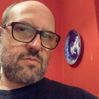Traductor público @udelaruy. Estudiante de posgrado @filo_uba. King of Unfollow.