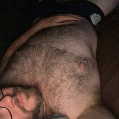 Married. Uncut cub couple 33 (verse) & 28 (top) Send nudes 😜😈 love hairy Cubs who want to have hot fun.