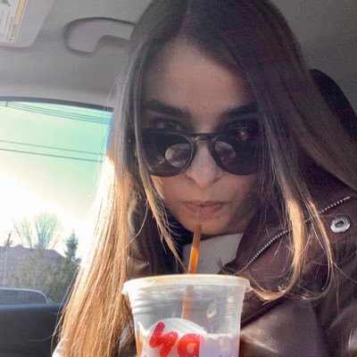 sageyudelson's profile picture. Maker of grander than usual breakfast spreads. Desperately trying to earn my mailman’s friendship.