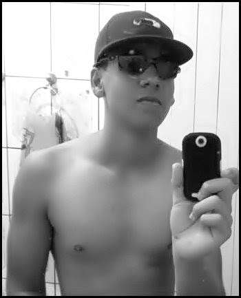 se a sua estrela não brilha nao tente apaga a minha porque a sua já esta apagada faz tempo só você não percebeu