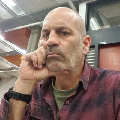 GFitoussii's profile picture. סייר המדבר, אמן , לוכד שודדי עתיקות בשכר.