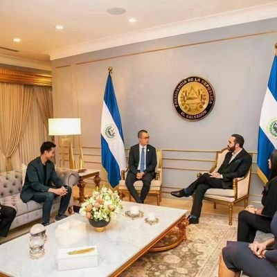 ChatGPTChat's profile picture. 