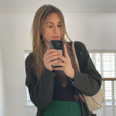 Caitlin24159472's profile picture.