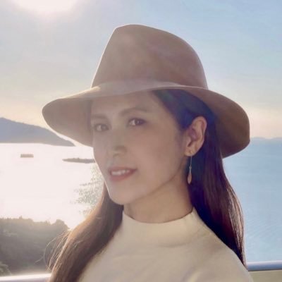 書道家 雅葉 緑（がようみどり）さんのプロフィール画像