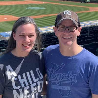Follower of Jesus / husband to LeAnn / father of 4 / pastor of @WeAreRiverwood / fan of Husker 🏈 , Royals ⚾️ , Avalanche 🏒 , & Wartburg 🤼♀️