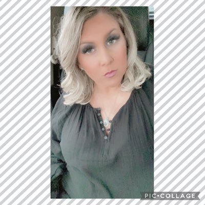 Registered Nurse; Dog Mom; Dallas Cowboys; New Englander;
🤍❤️🤍❤️