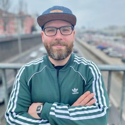 FabianSchmidt85's profile picture. Gewerkschaftlich organisierter Sozialarbeiter in Berlin | Vorstandsmitglied für den Bereich Kinder-, Jugend- & Sozialarbeit der @GEW_BERLIN | He/him